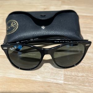Ray-Ban RB2185 Wayfarer II Classic Black polarized
